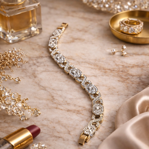 Gold Renk X Tasarımlı ve Geometrik Taşlı Abiye Bileklik