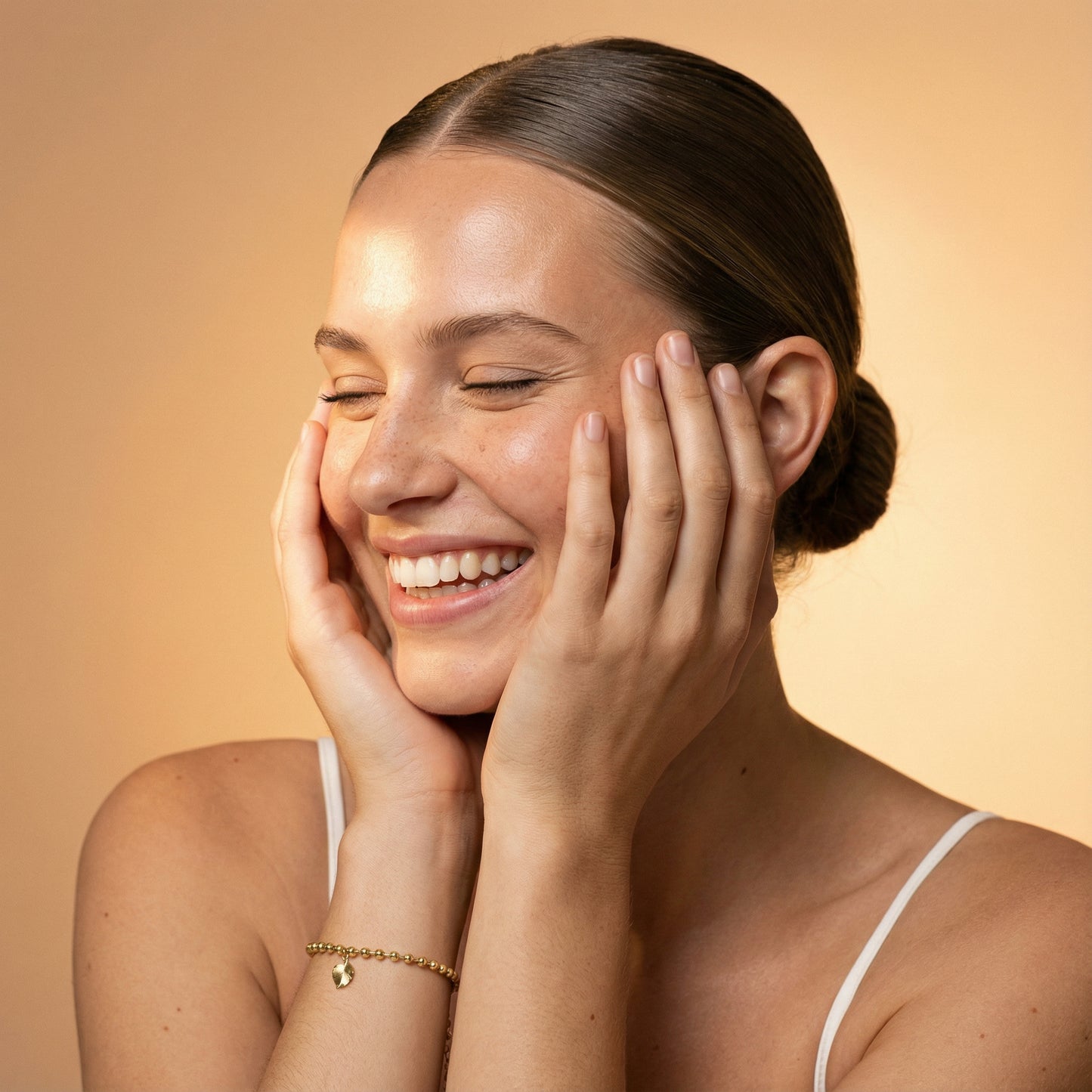 The Wishing Star Yıldız Sallantılı Bileklik