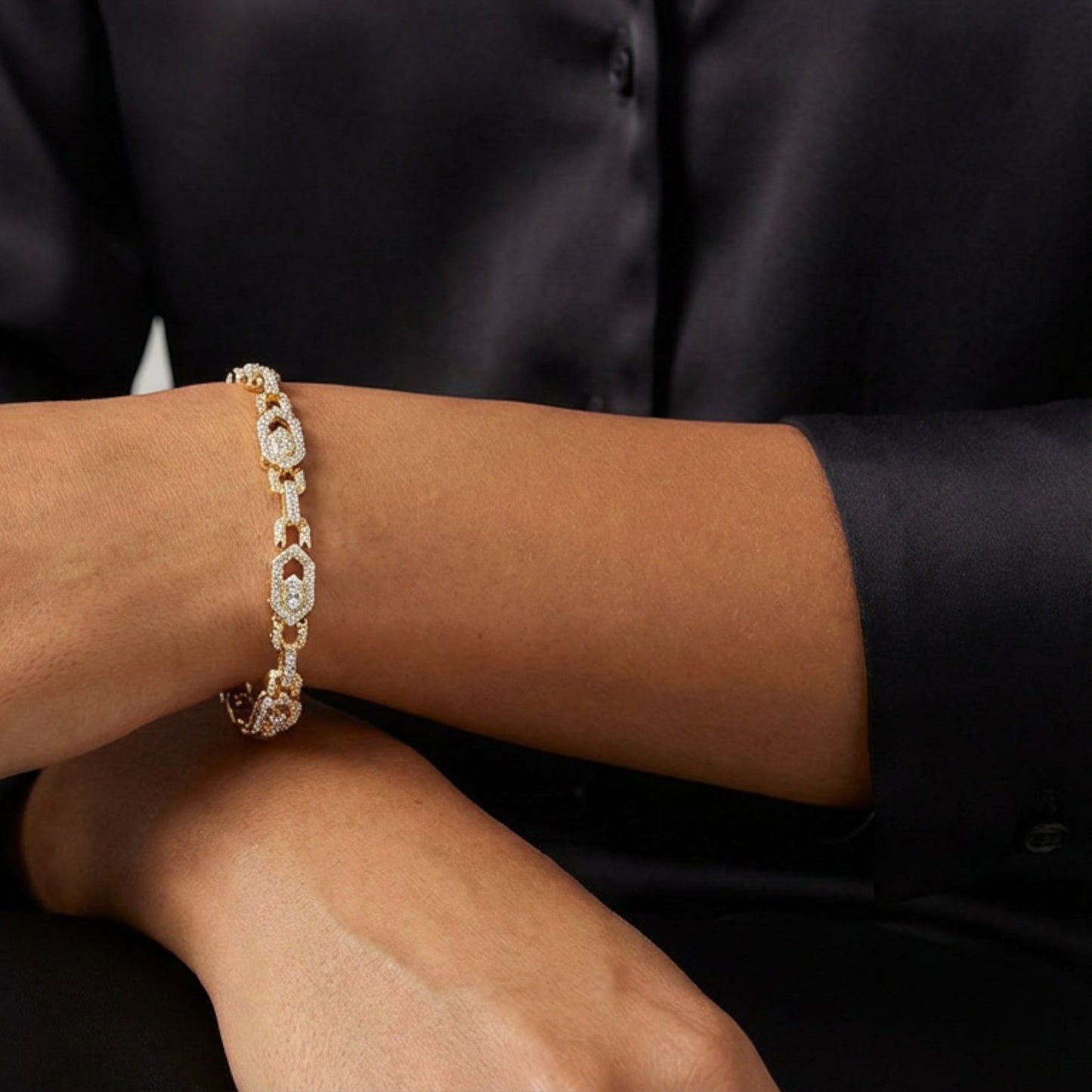 The Geo-Luxe Bracelet Geometrik Lüks Bileklik