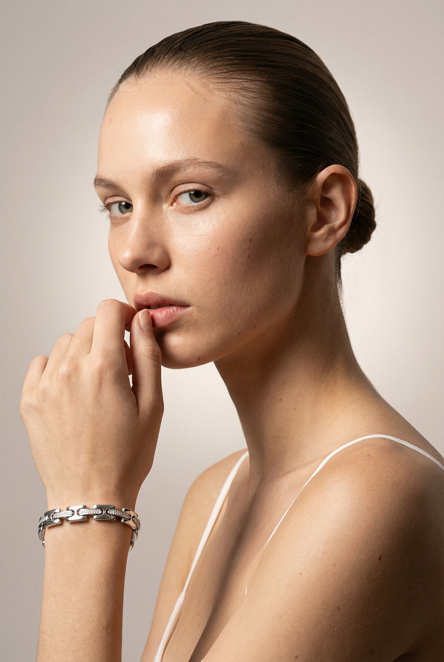 The Modern Link Dikdörtgen Bar Bileklik