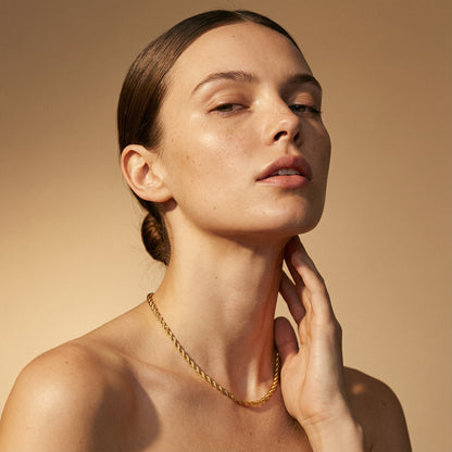 Luma Twist İnce Gold Kolye